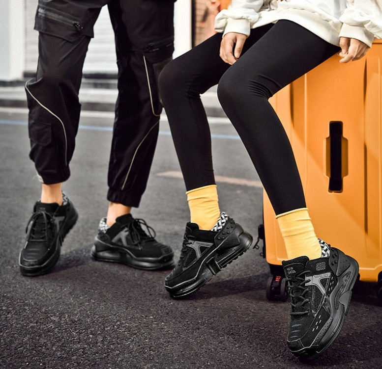 Trendy Jogging Unisex Sneakers For Couple